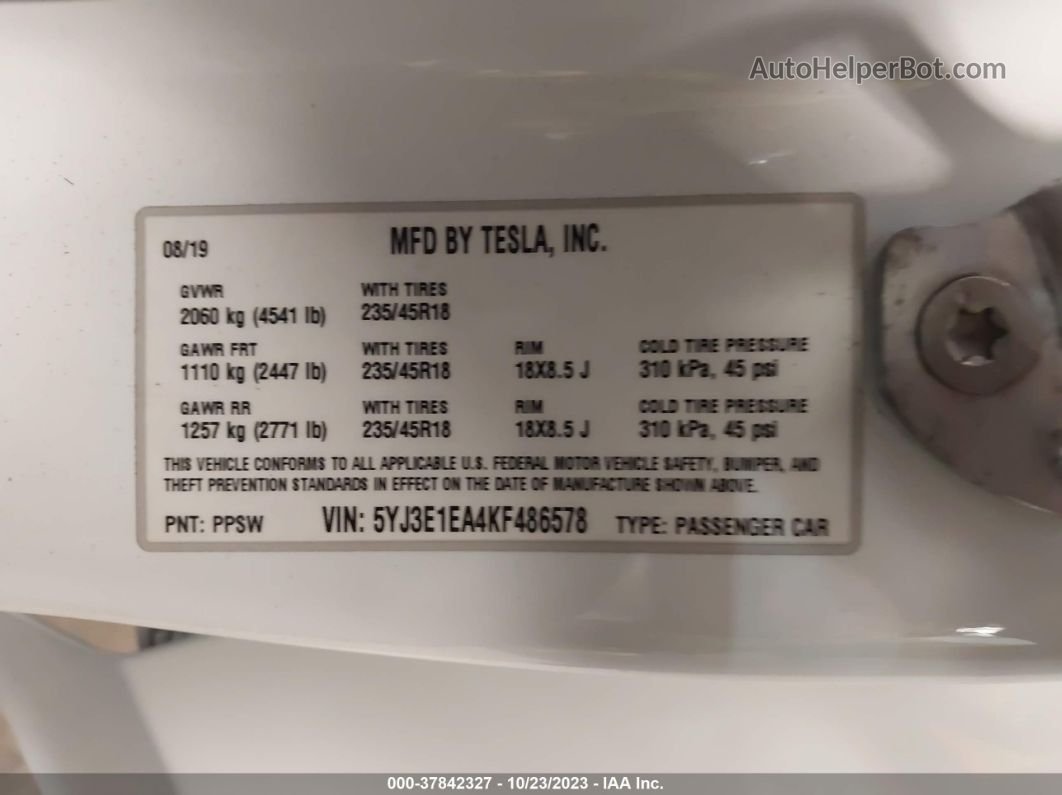 2019 Tesla Model 3 Mid Range/standard Range/standard Range Plus/long Range Белый vin: 5YJ3E1EA4KF486578