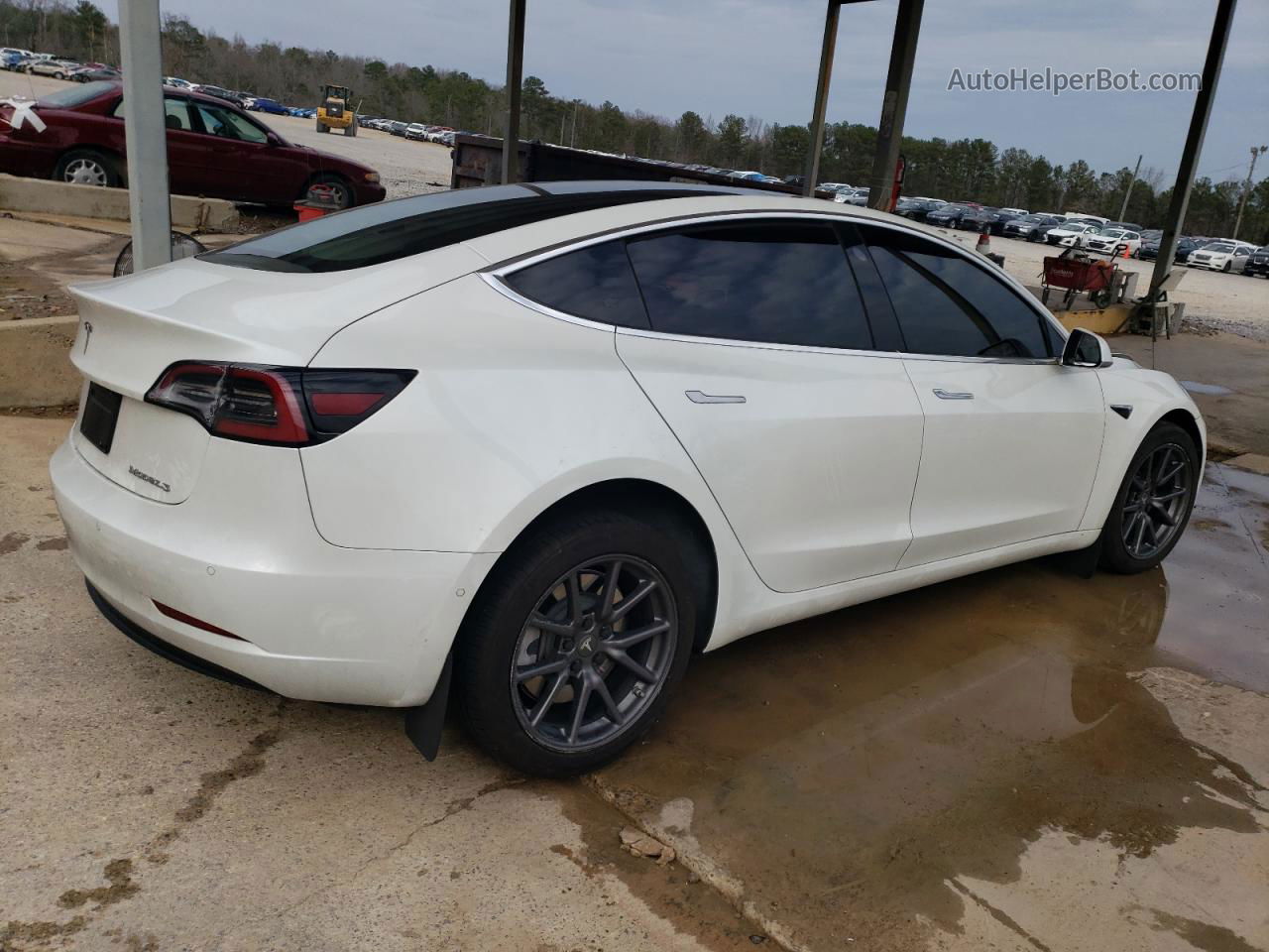 2020 Tesla Model 3  White vin: 5YJ3E1EA4LF659758