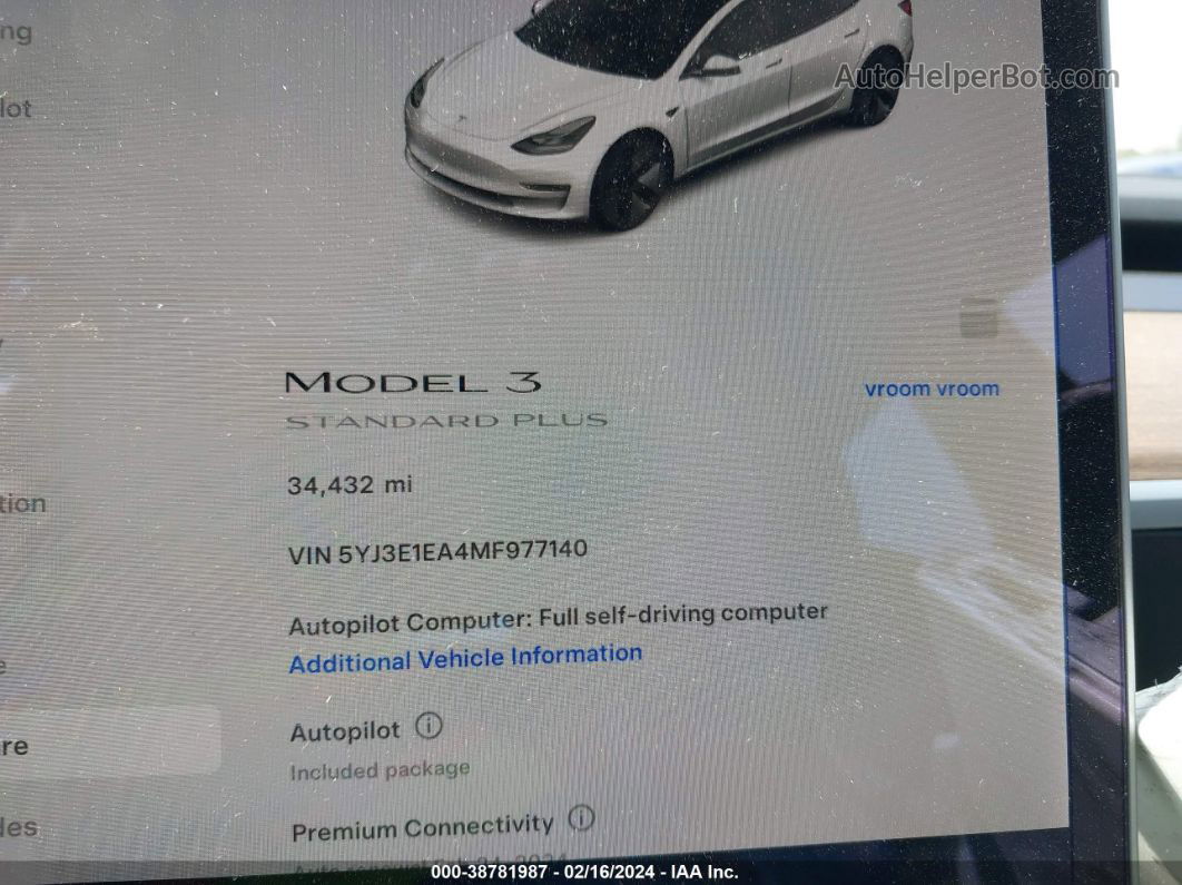 2021 Tesla Model 3 Standard Range Plus Rear-wheel Drive White vin: 5YJ3E1EA4MF977140