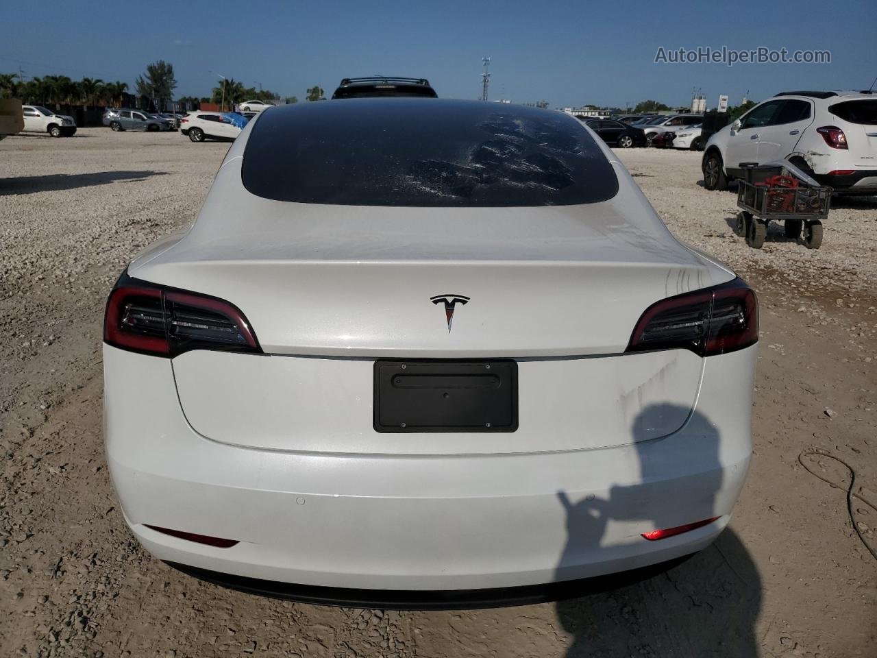 2022 Tesla Model 3  White vin: 5YJ3E1EA4NF342663