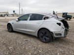 2018 Tesla Model 3  Серебряный vin: 5YJ3E1EA5JF008779