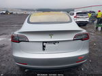 2018 Tesla Model 3 Long Range/mid Range Silver vin: 5YJ3E1EA5JF015344