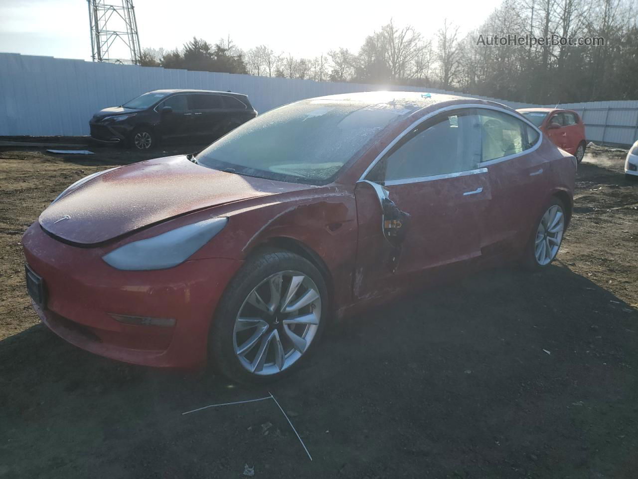 2018 Tesla Model 3  Red vin: 5YJ3E1EA5JF024660