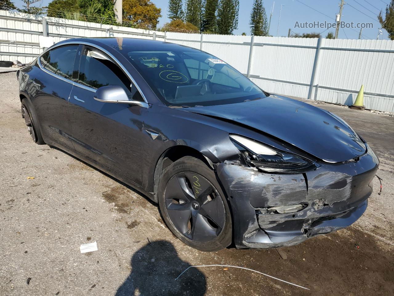 2018 Tesla Model 3  Gray vin: 5YJ3E1EA5JF034573