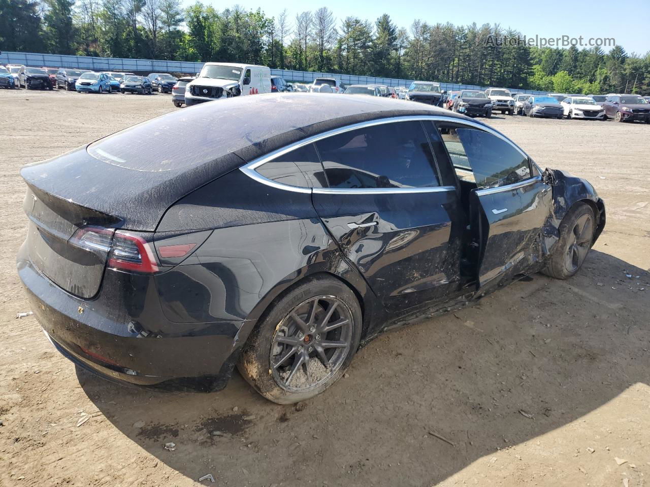 2018 Tesla Model 3  Black vin: 5YJ3E1EA5JF152395