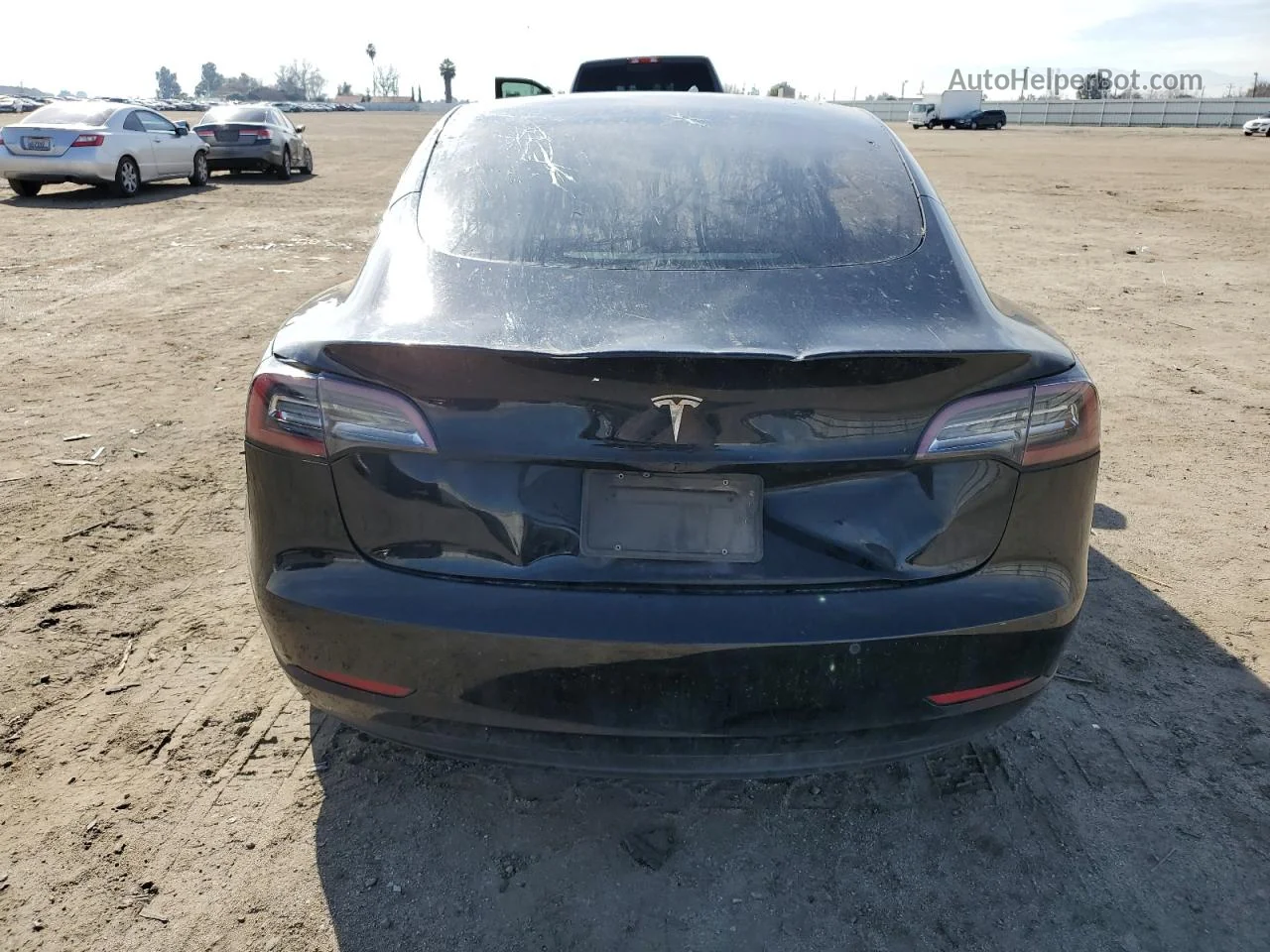 2019 Tesla Model 3  Черный vin: 5YJ3E1EA5KF198763