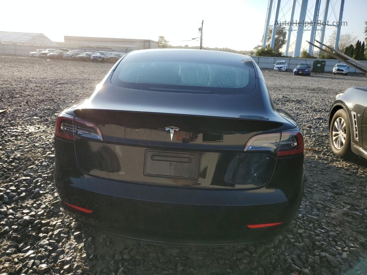 2019 Tesla Model 3  Черный vin: 5YJ3E1EA5KF296868