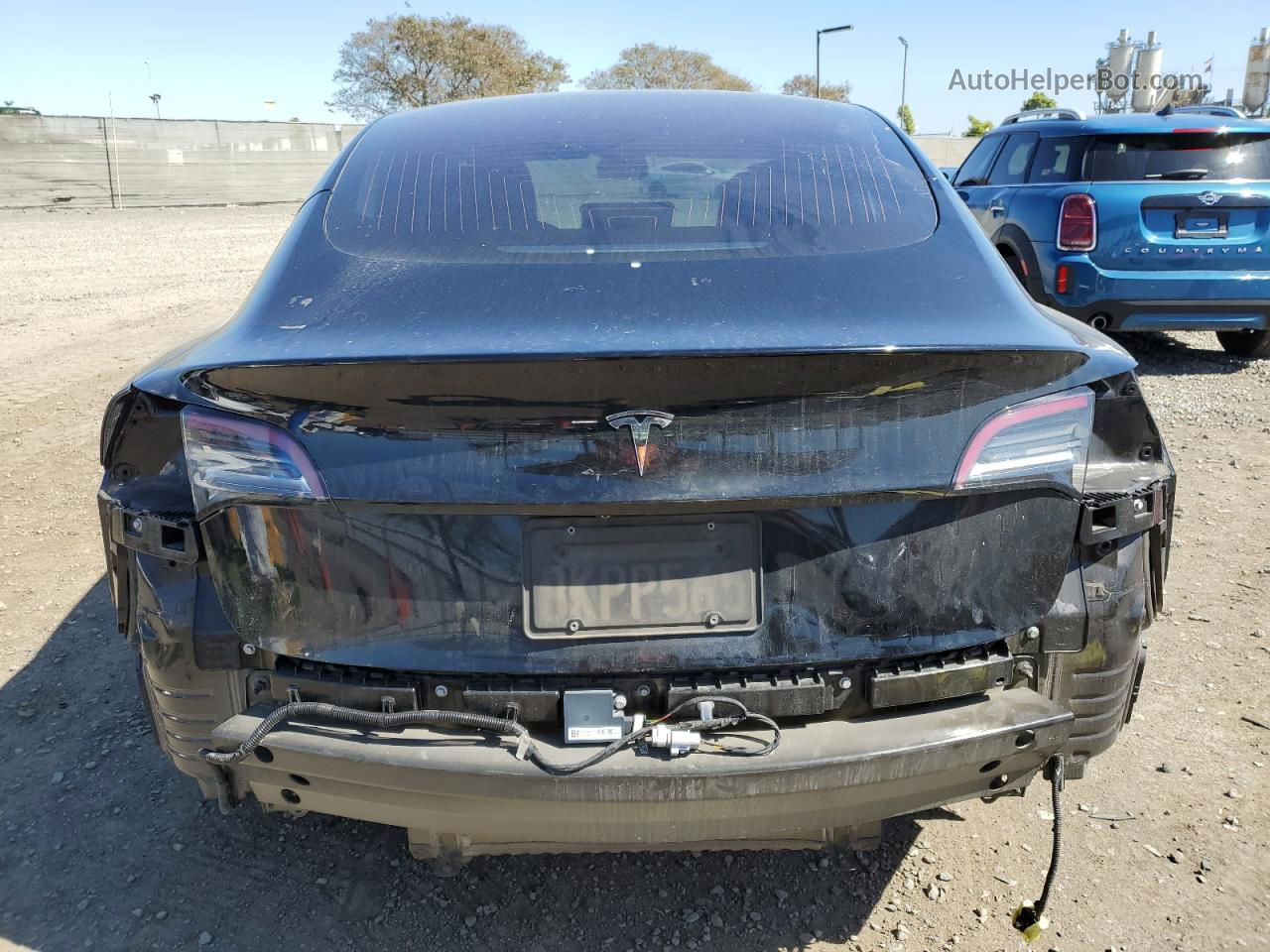 2019 Tesla Model 3  Черный vin: 5YJ3E1EA5KF305679