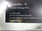 2019 Tesla Model 3 Long Range/mid Range/standard Range/standard Range Plus White vin: 5YJ3E1EA5KF307139