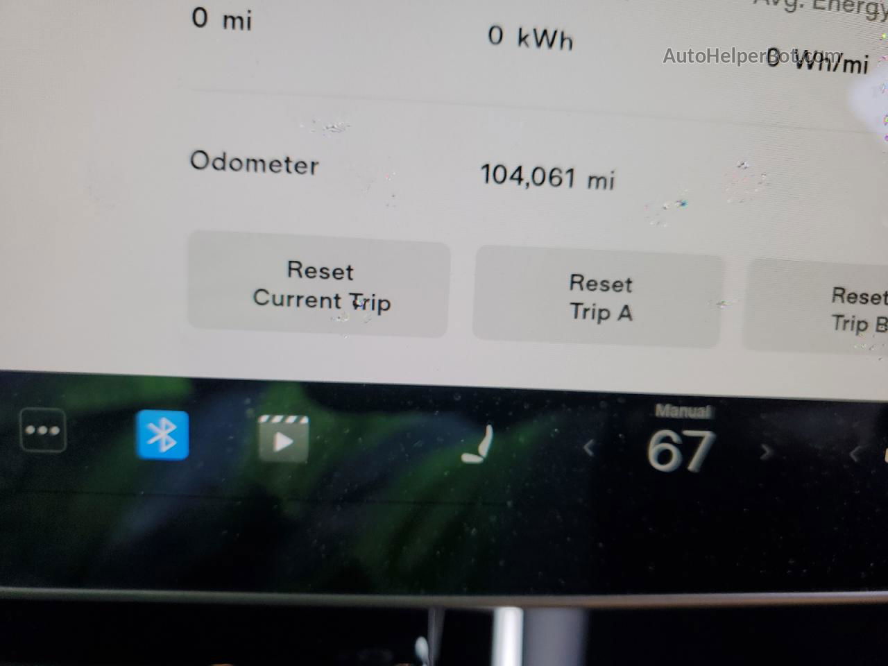 2019 Tesla Model 3  White vin: 5YJ3E1EA5KF326600