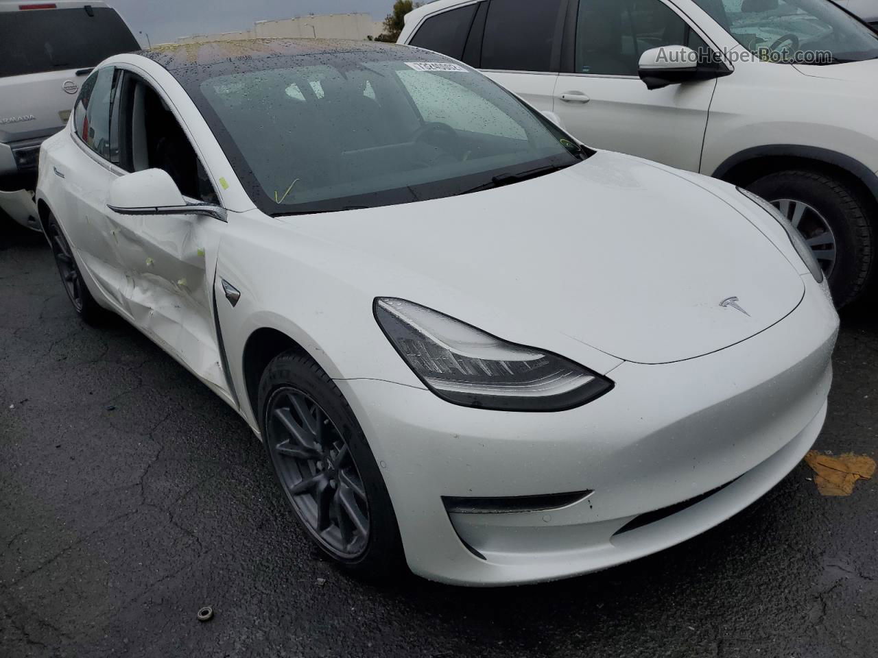 2019 Tesla Model 3  White vin: 5YJ3E1EA5KF326600