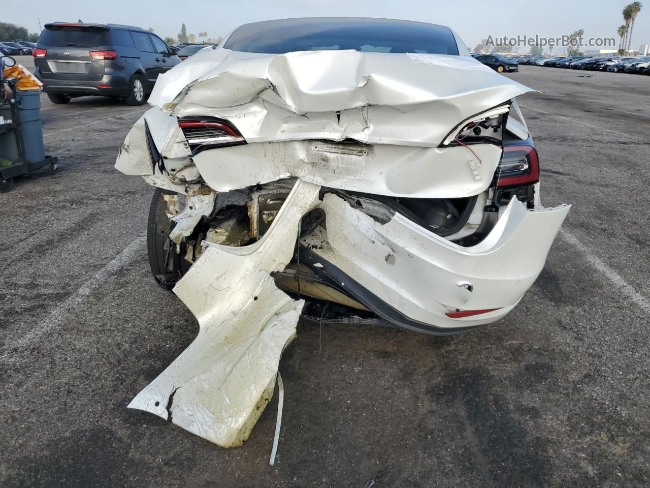 2019 Tesla Model 3 White vin: 5YJ3E1EA5KF508068