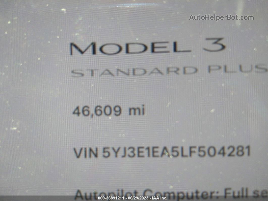 2020 Tesla Model 3 Standard Range Черный vin: 5YJ3E1EA5LF504281