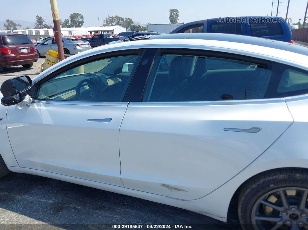 2020 Tesla Model 3 Standard Range Plus Rear-wheel Drive/standard Range Rear-wheel Drive White vin: 5YJ3E1EA5LF590577