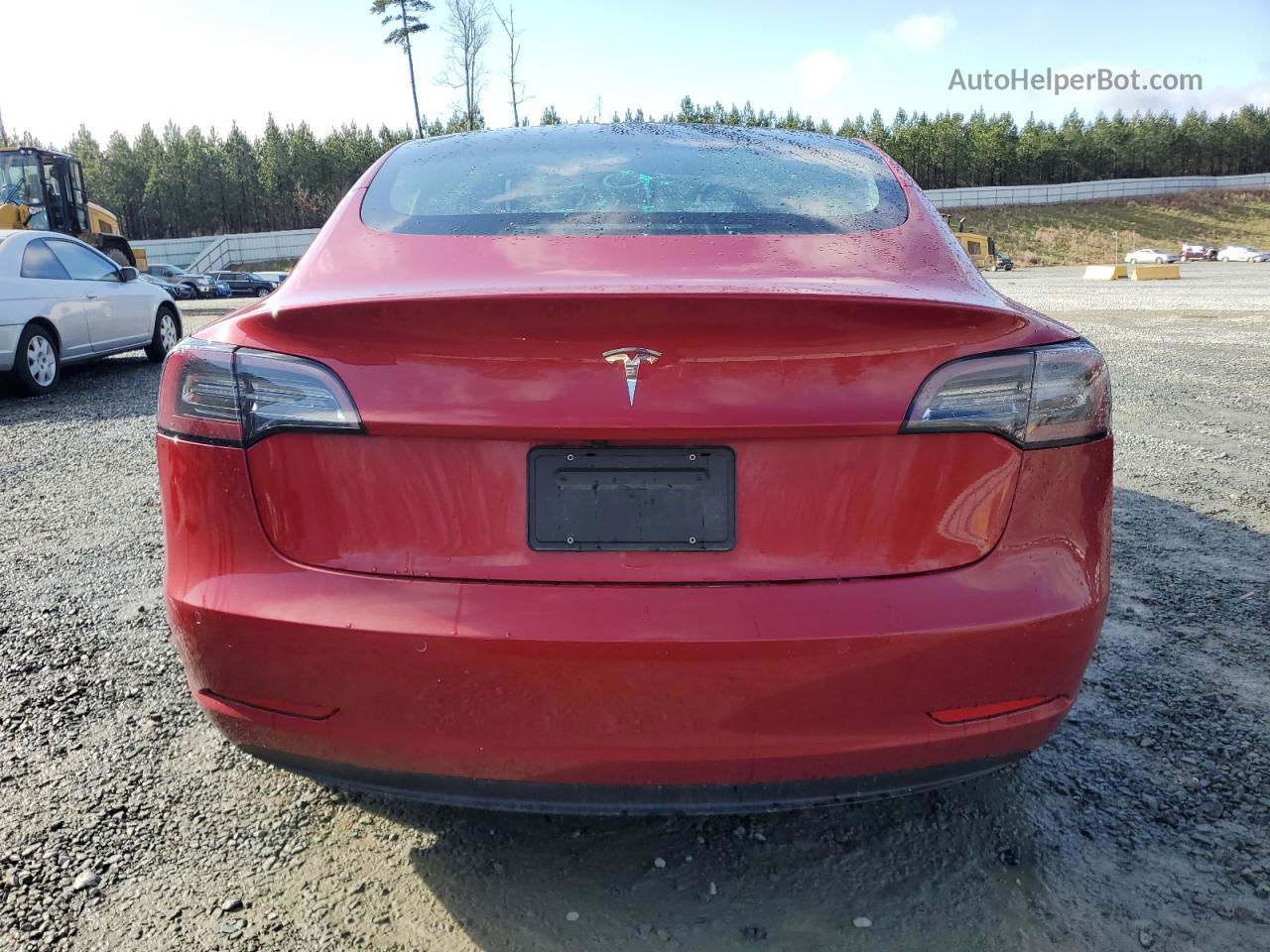 2020 Tesla Model 3  Red vin: 5YJ3E1EA5LF606521