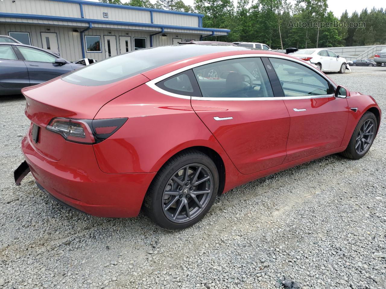 2020 Tesla Model 3  Red vin: 5YJ3E1EA5LF611654