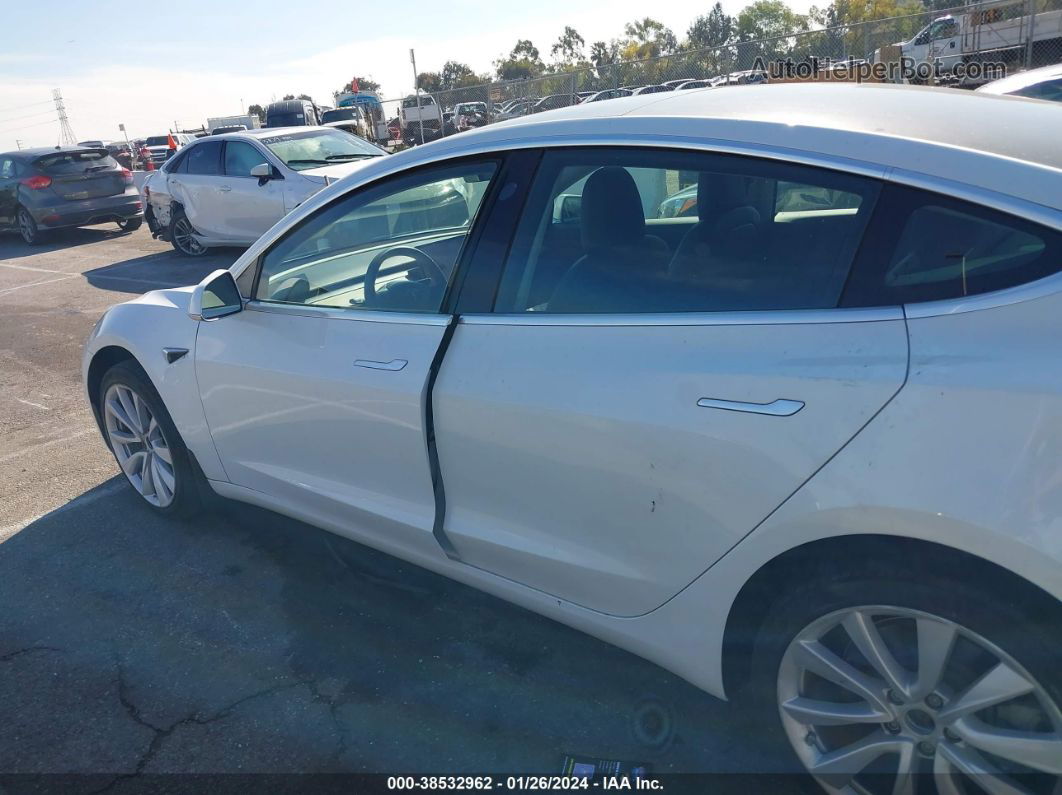 2020 Tesla Model 3 Standard Range Plus Rear-wheel Drive/standard Range Rear-wheel Drive White vin: 5YJ3E1EA5LF634125