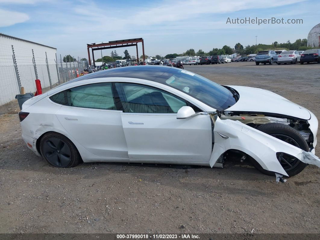 2020 Tesla Model 3 Standard Range Plus Rear-wheel Drive/standard Range Rear-wheel Drive White vin: 5YJ3E1EA5LF644847