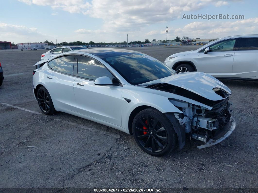 2020 Tesla Model 3 Standard Range Plus Rear-wheel Drive/standard Range Rear-wheel Drive White vin: 5YJ3E1EA5LF785725