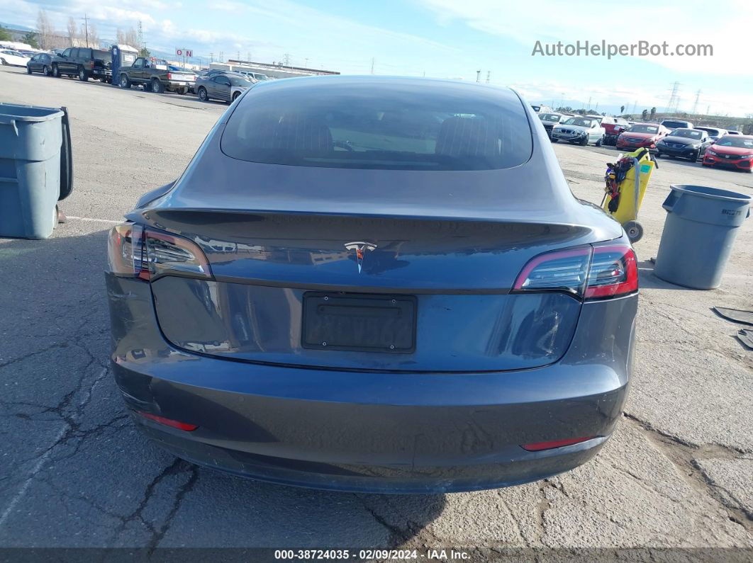 2020 Tesla Model 3 Standard Range Plus Rear-wheel Drive/standard Range Rear-wheel Drive Gray vin: 5YJ3E1EA5LF796739