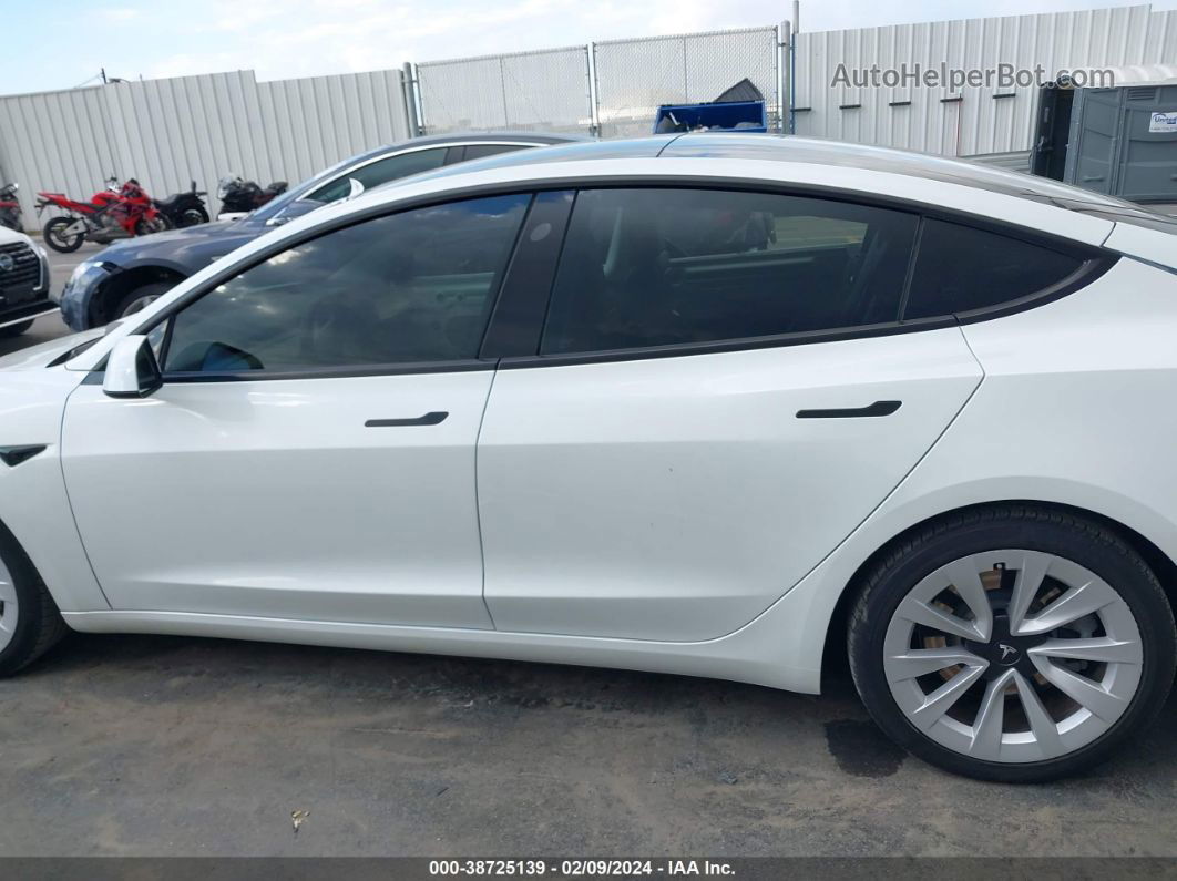 2021 Tesla Model 3 Standard Range Plus Rear-wheel Drive White vin: 5YJ3E1EA5MF977888