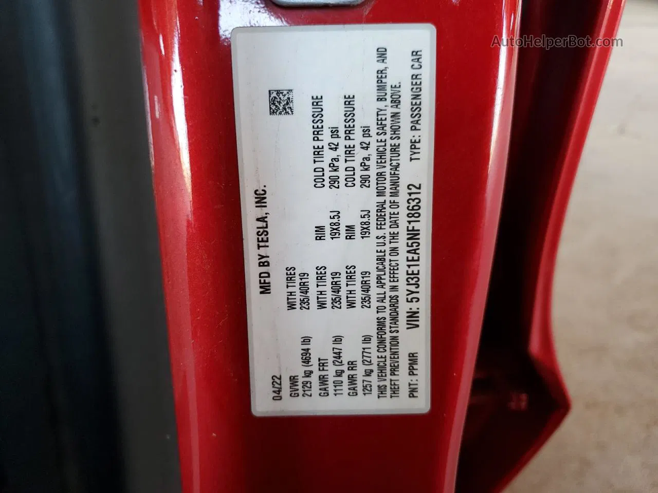 2022 Tesla Model 3  Red vin: 5YJ3E1EA5NF186312