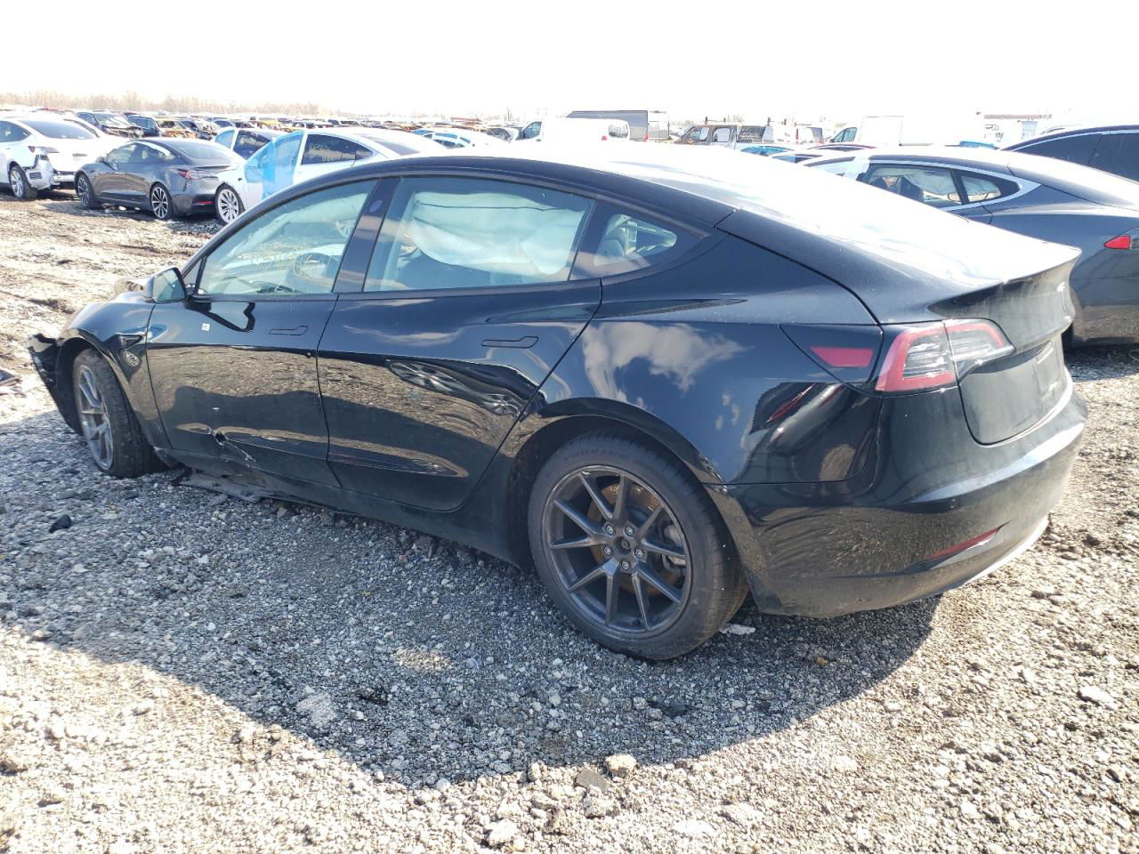 2022 Tesla Model 3  Black vin: 5YJ3E1EA5NF372366