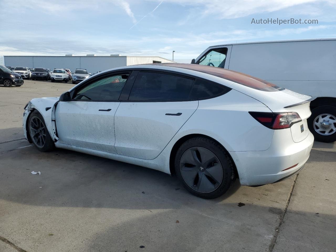 2018 Tesla Model 3  White vin: 5YJ3E1EA6JF009228