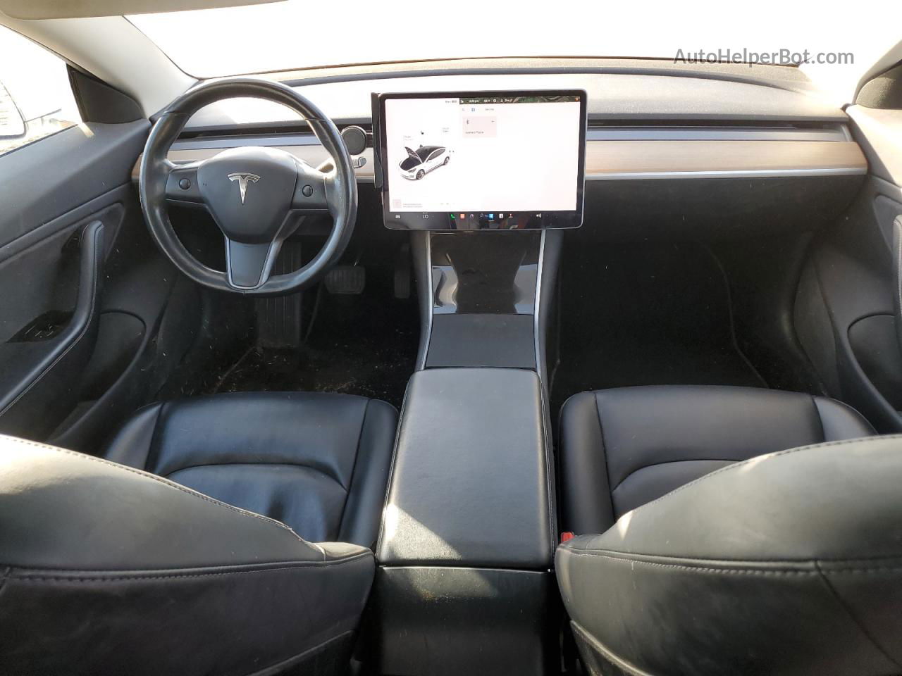 2018 Tesla Model 3  Серебряный vin: 5YJ3E1EA6JF015336