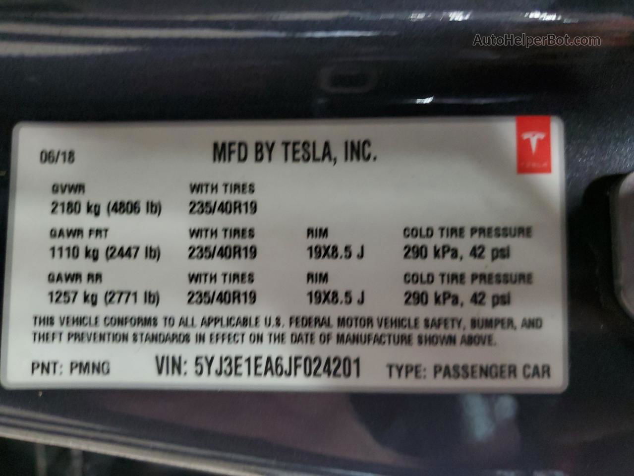 2018 Tesla Model 3  Серый vin: 5YJ3E1EA6JF024201