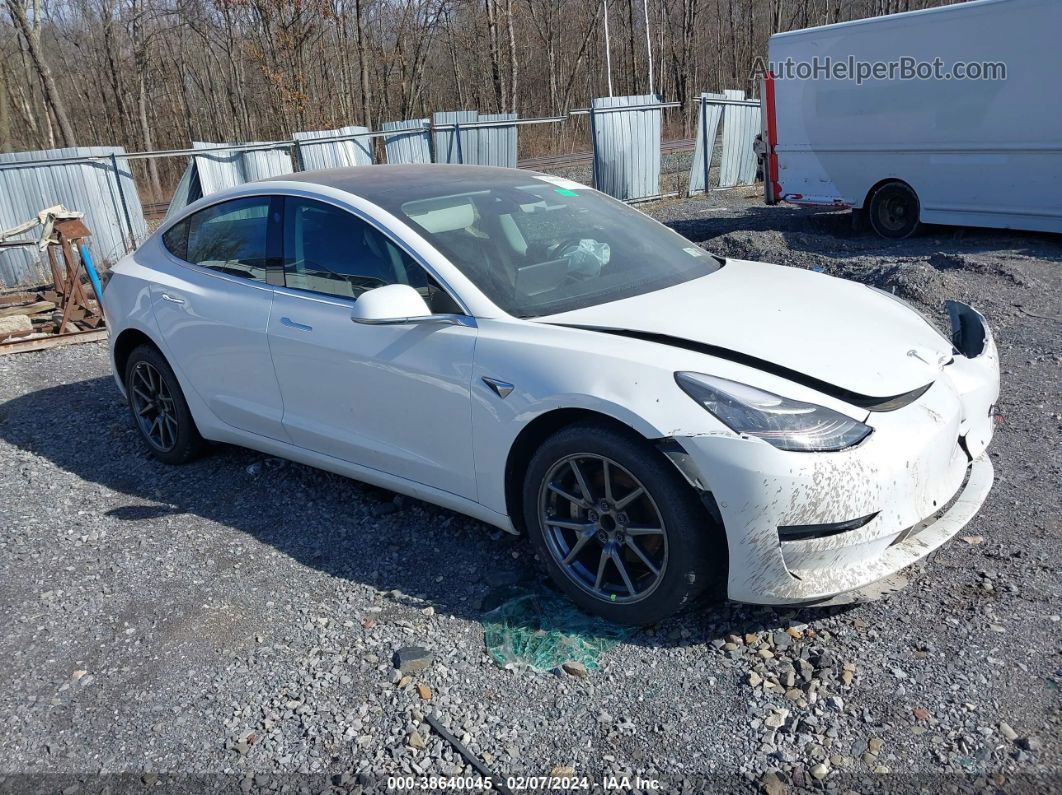 2018 Tesla Model 3 Long Range/mid Range White vin: 5YJ3E1EA6JF057652