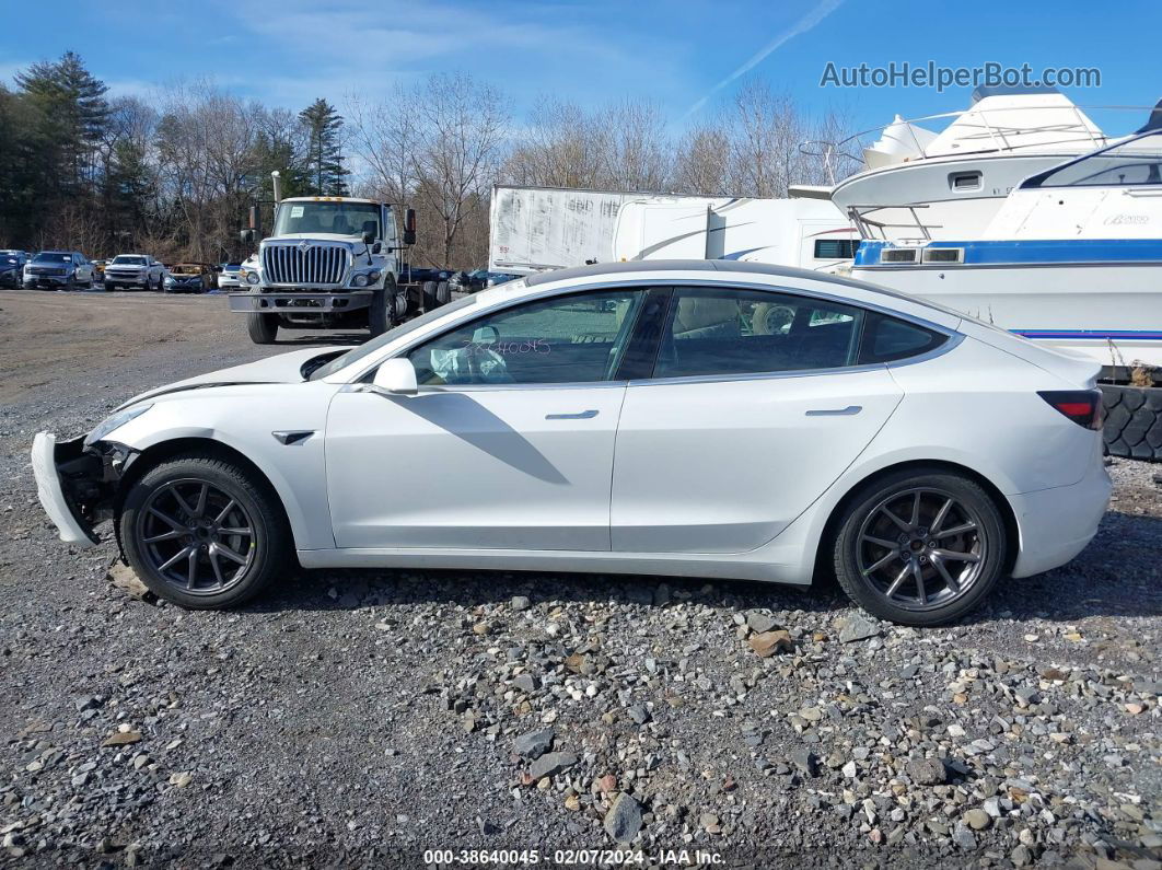 2018 Tesla Model 3 Long Range/mid Range White vin: 5YJ3E1EA6JF057652