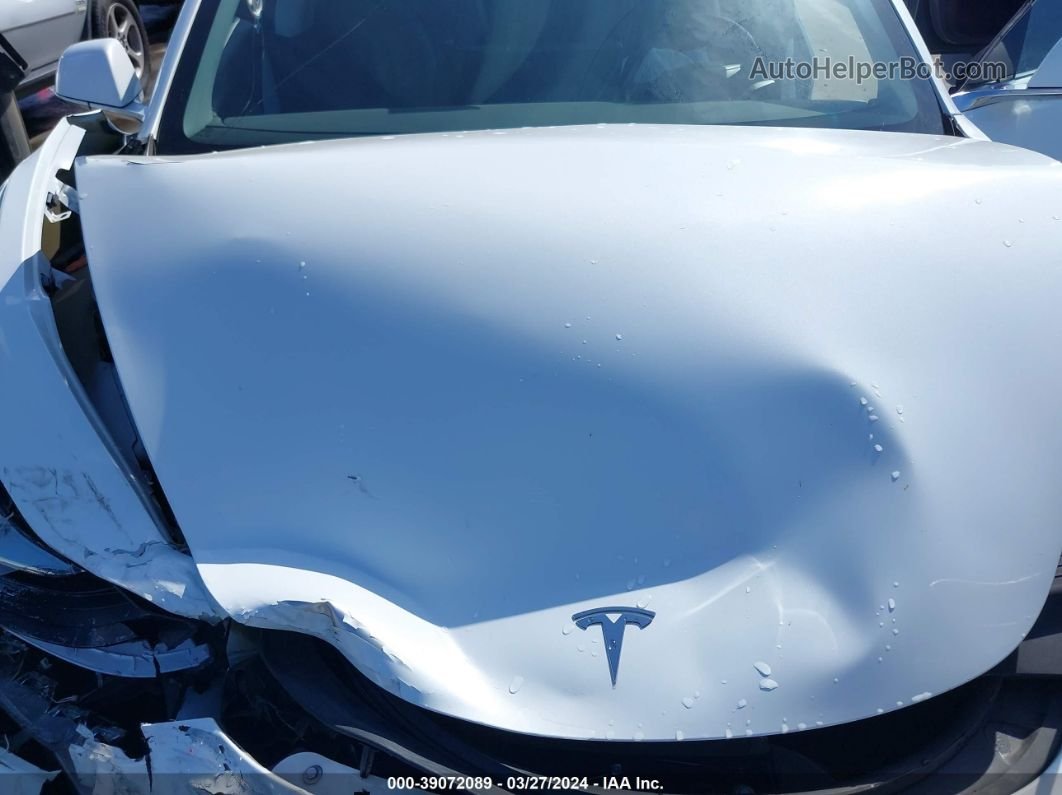 2018 Tesla Model 3 Long Range/mid Range White vin: 5YJ3E1EA6JF062365