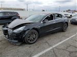 2018 Tesla Model 3  Черный vin: 5YJ3E1EA6JF101441