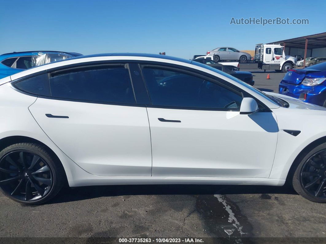 2018 Tesla Model 3 Mid Range/long Range White vin: 5YJ3E1EA6JF108227