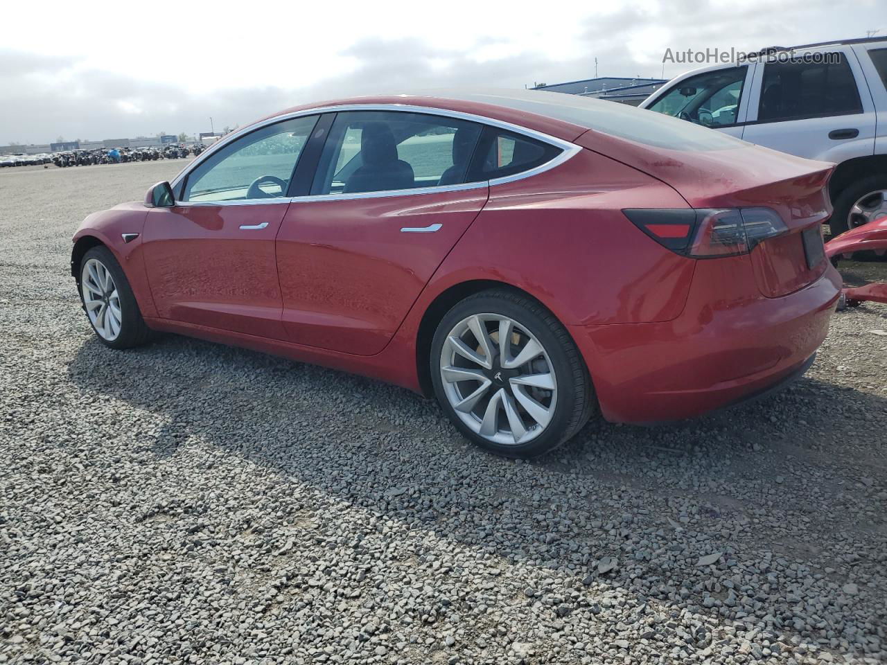 2019 Tesla Model 3  Красный vin: 5YJ3E1EA6KF314455