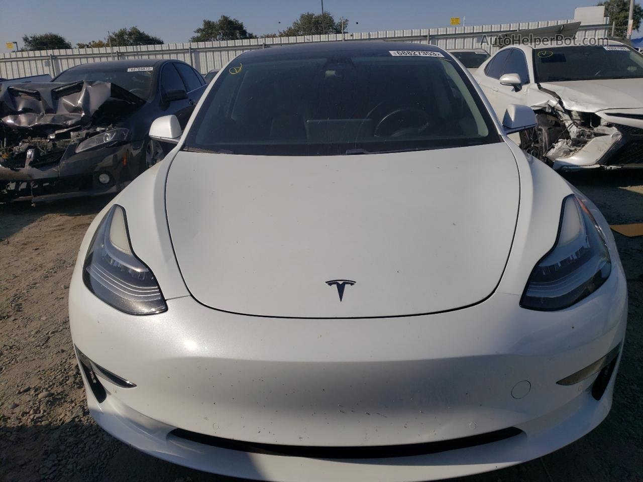 2019 Tesla Model 3  Белый vin: 5YJ3E1EA6KF426463