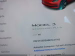 2019 Tesla Model 3   Red vin: 5YJ3E1EA6KF447782