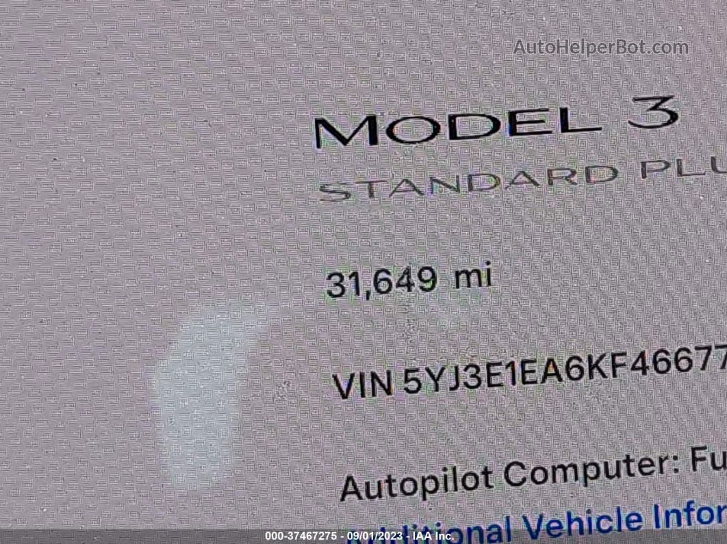 2019 Tesla Model 3 Range Белый vin: 5YJ3E1EA6KF466770