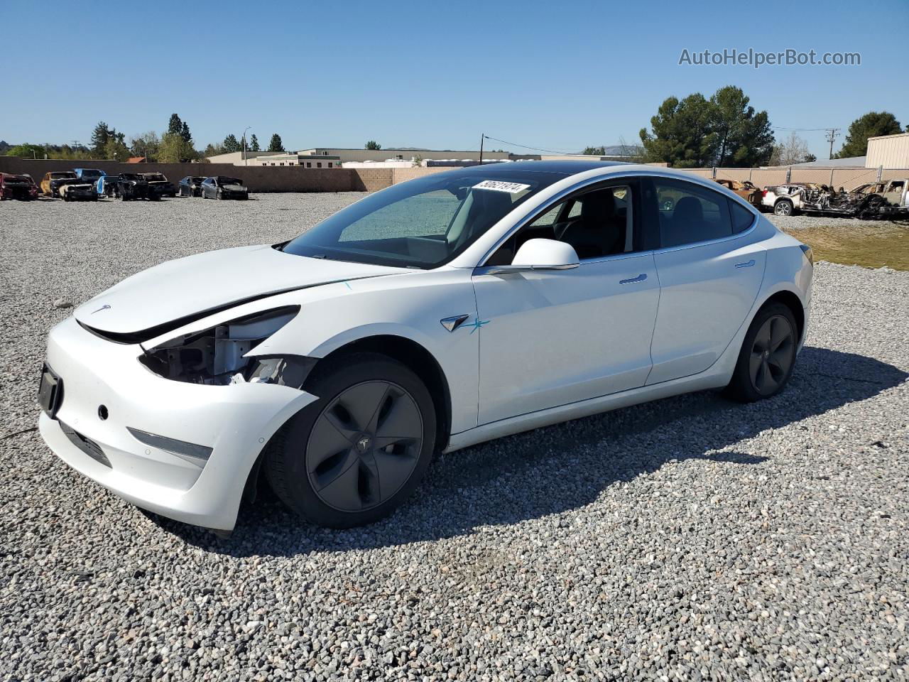 2019 Tesla Model 3  White vin: 5YJ3E1EA6KF483388