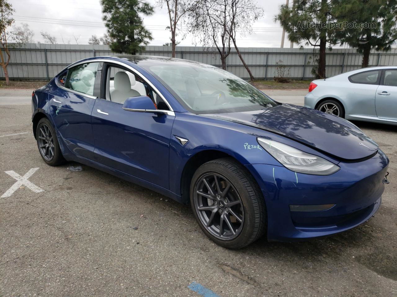 2019 Tesla Model 3  Blue vin: 5YJ3E1EA6KF519628