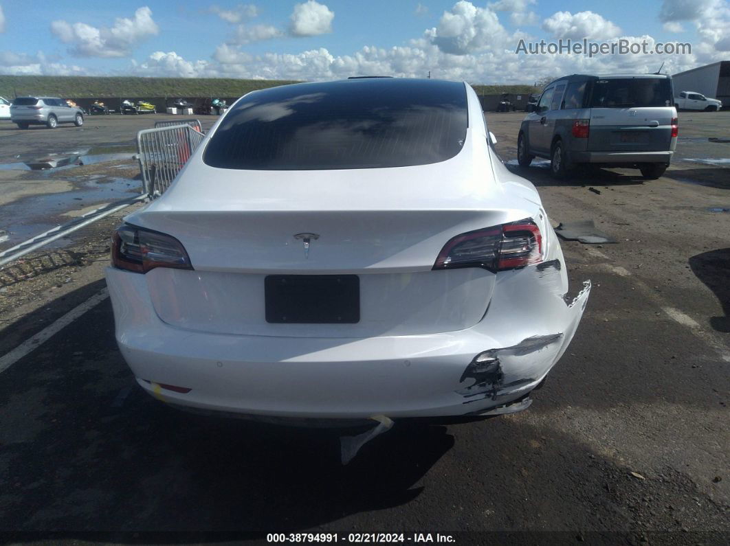 2020 Tesla Model 3 Standard Range Plus Rear-wheel Drive/standard Range Rear-wheel Drive White vin: 5YJ3E1EA6LF740275