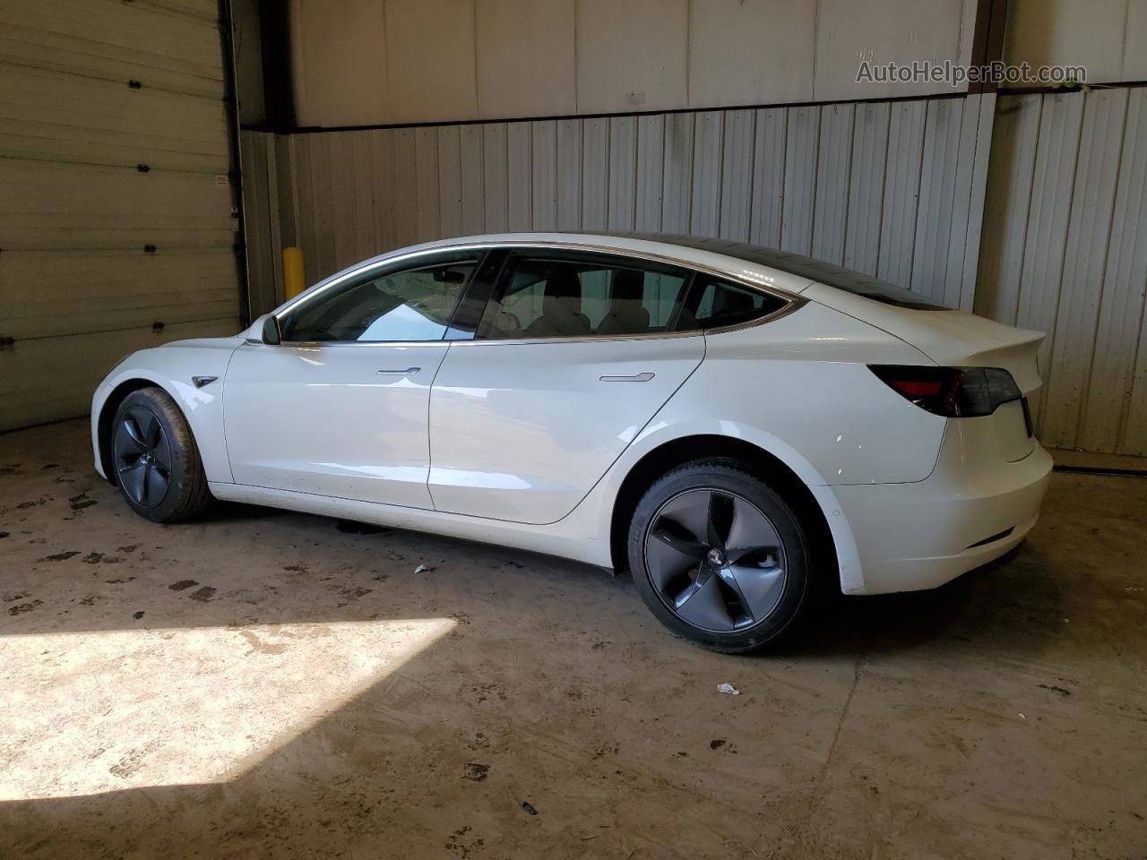 2020 Tesla Model 3  White vin: 5YJ3E1EA6LF742978