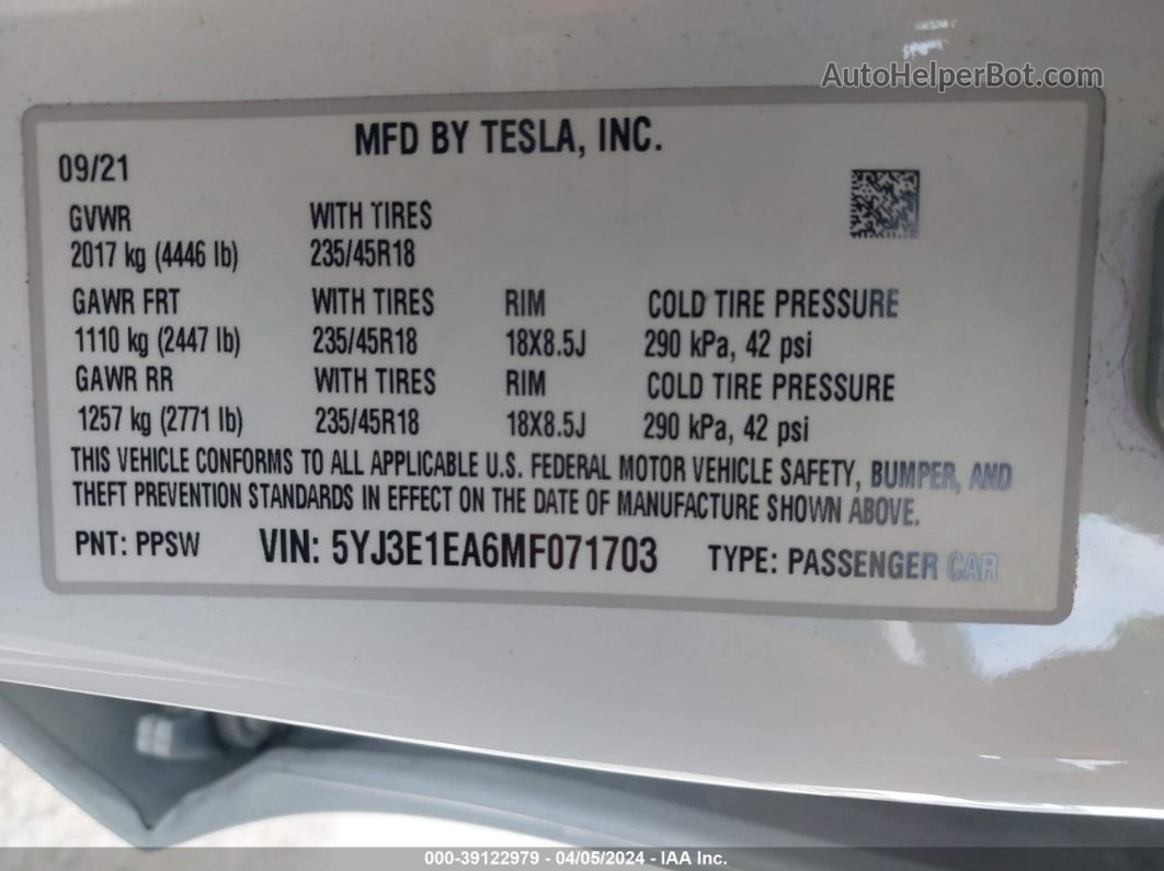 2021 Tesla Model 3 Standard Range Plus Rear-wheel Drive White vin: 5YJ3E1EA6MF071703