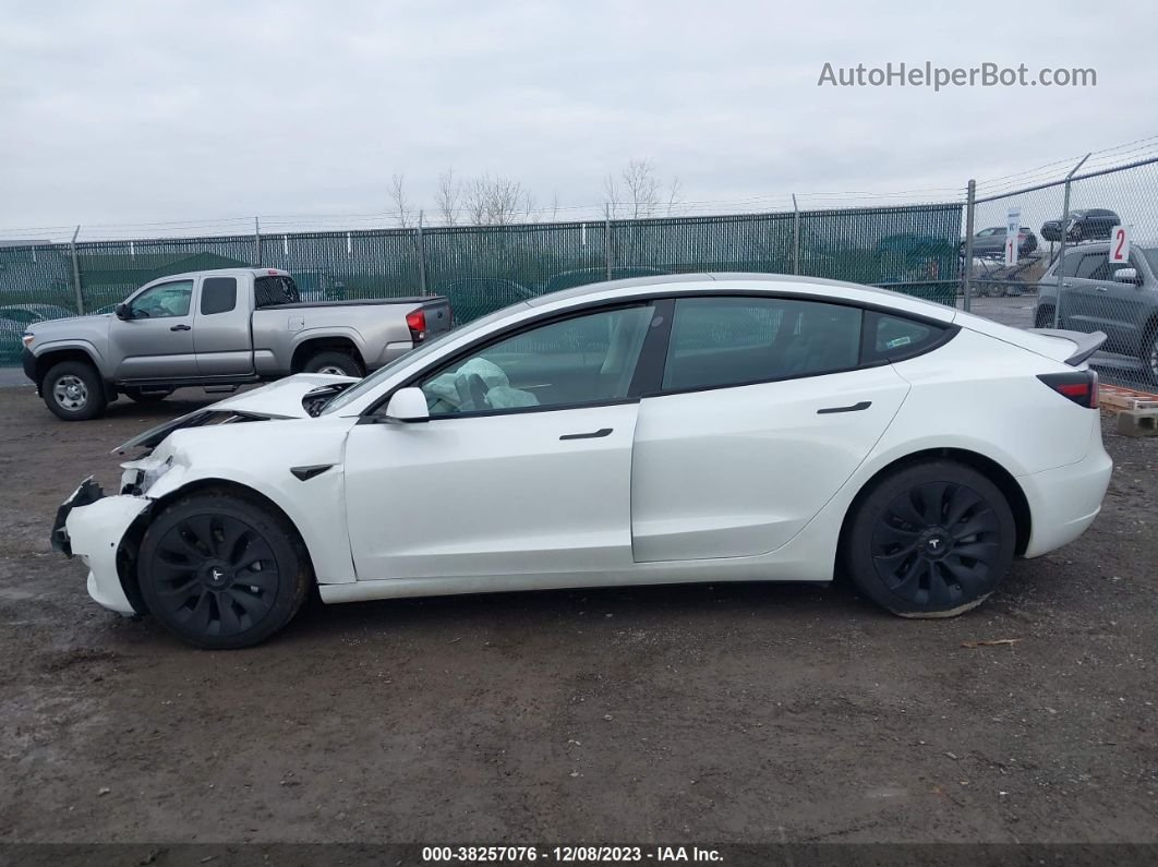 2021 Tesla Model 3 Standard Range Plus Rear-wheel Drive Белый vin: 5YJ3E1EA6MF982193