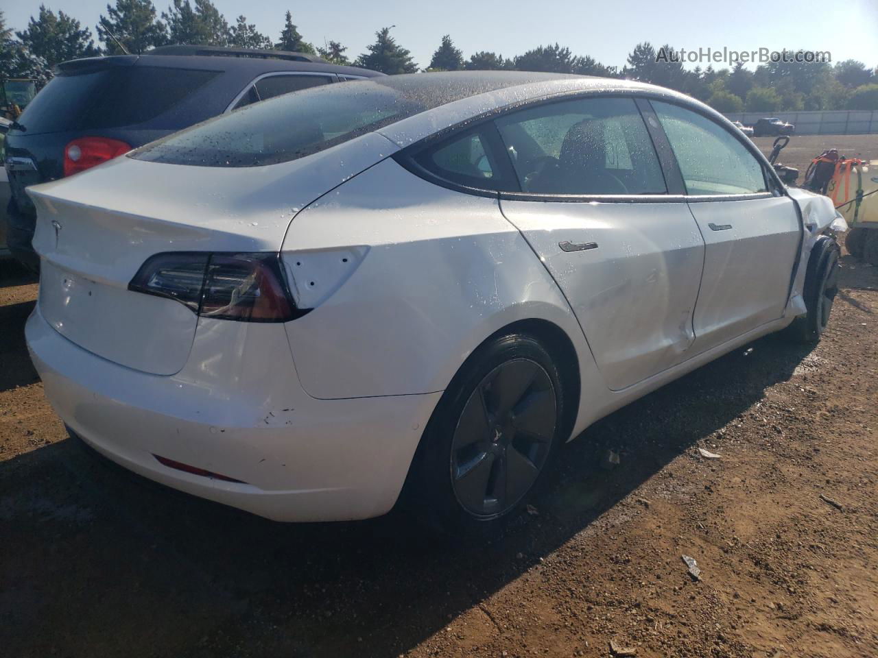 2022 Tesla Model 3  White vin: 5YJ3E1EA6NF101722