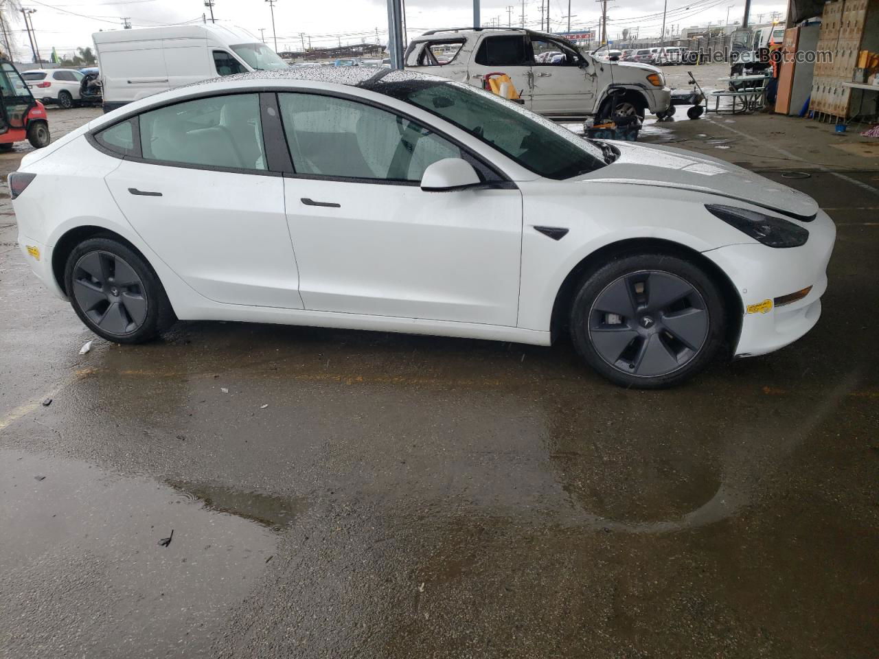 2022 Tesla Model 3  White vin: 5YJ3E1EA6NF321815