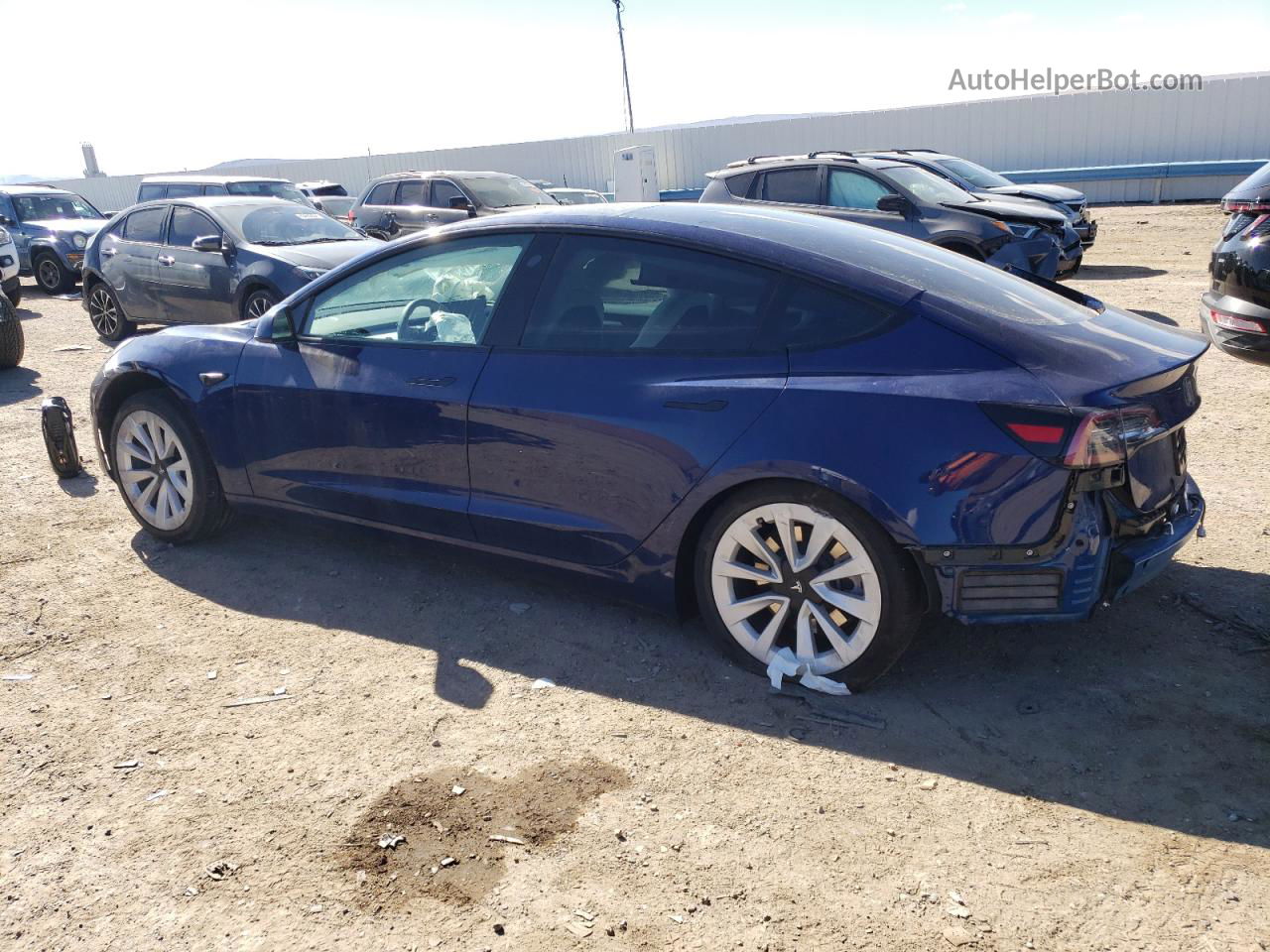 2022 Tesla Model 3  Blue vin: 5YJ3E1EA6NF352448