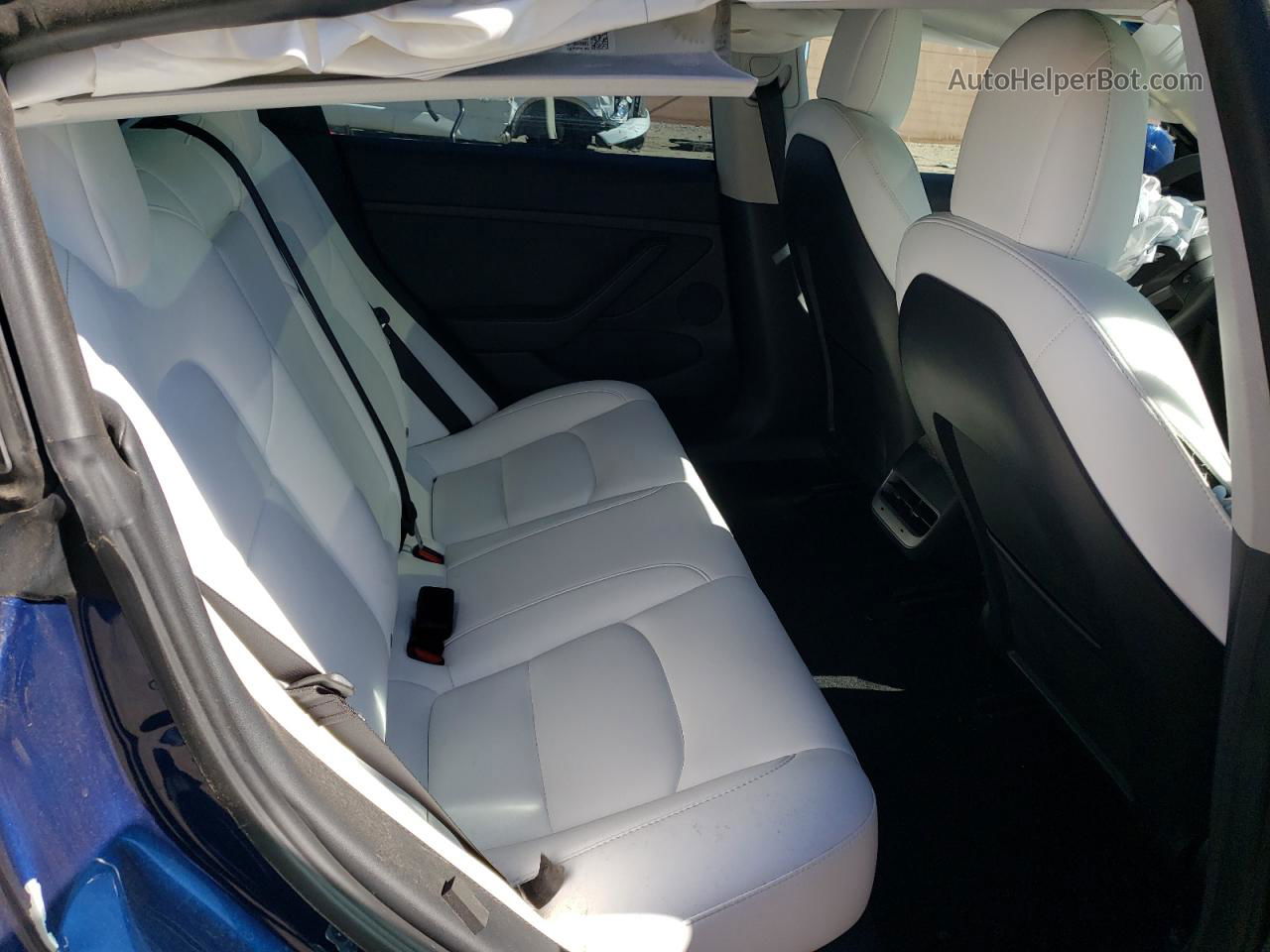 2022 Tesla Model 3  Blue vin: 5YJ3E1EA6NF352448