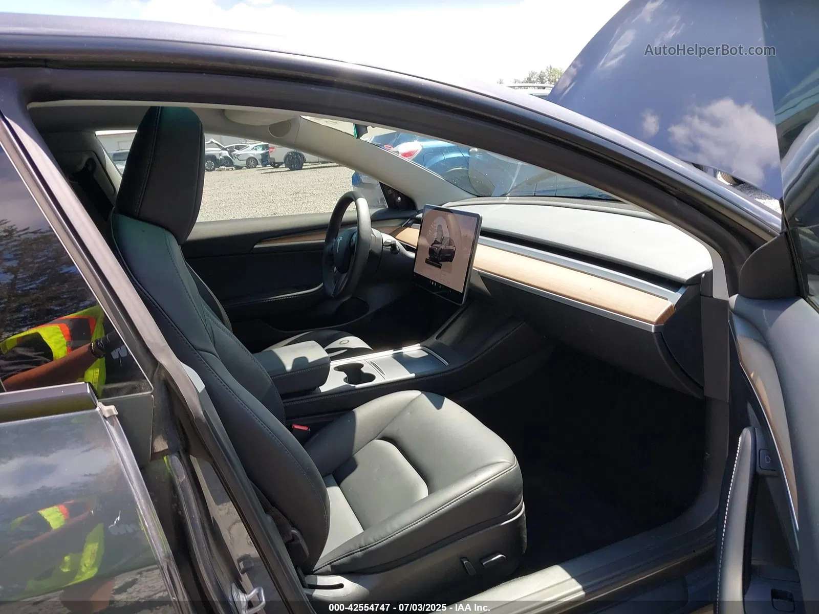 Price & History 2023 Tesla Model 3 Rear-wheel Drive vin ...